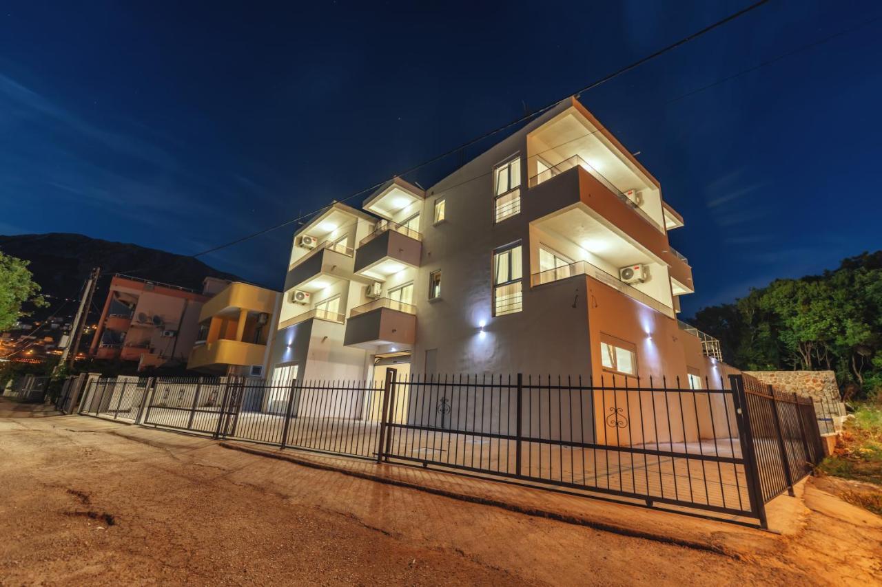 Апартаменты Harasta Lux Бар Экстерьер фото